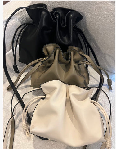 Cinch leather bag - small