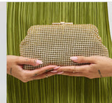 Stone cutch removable chain strap