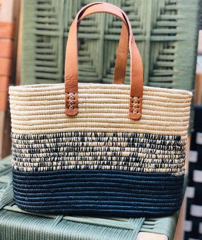 Raffia basket with unique pattern & leather Handles
